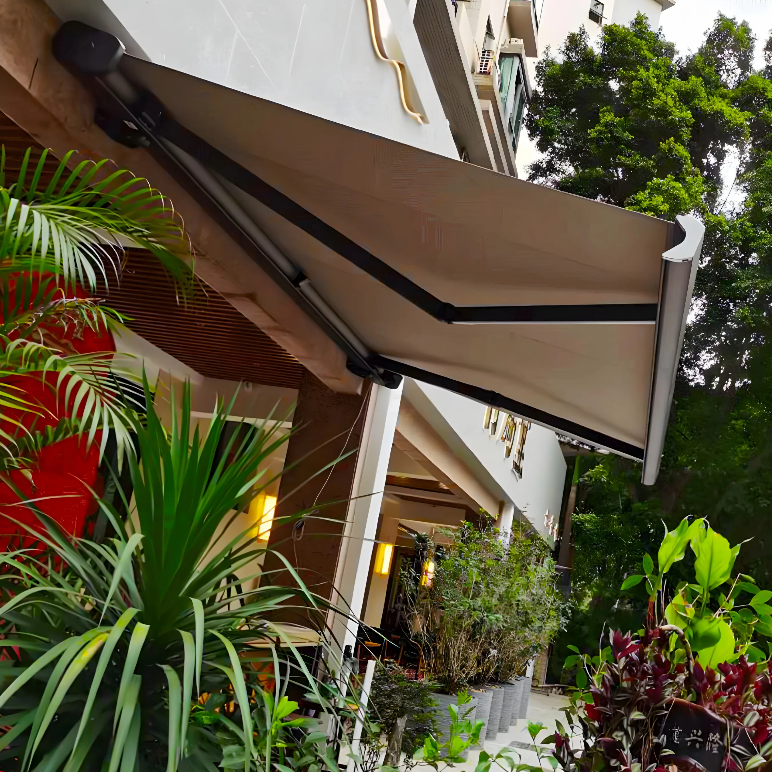 Toscana Heavy-Duty Motorized Remote Control Retractable Garden Awnings Windproof Anti-UV Polyester Canopy Outdoor Window Shade
Toscana Heavy-Duty Motorized Remote Control Retractable Garden Awnings Windproof Anti-UV Polyester Canopy Outdoor Window Shade