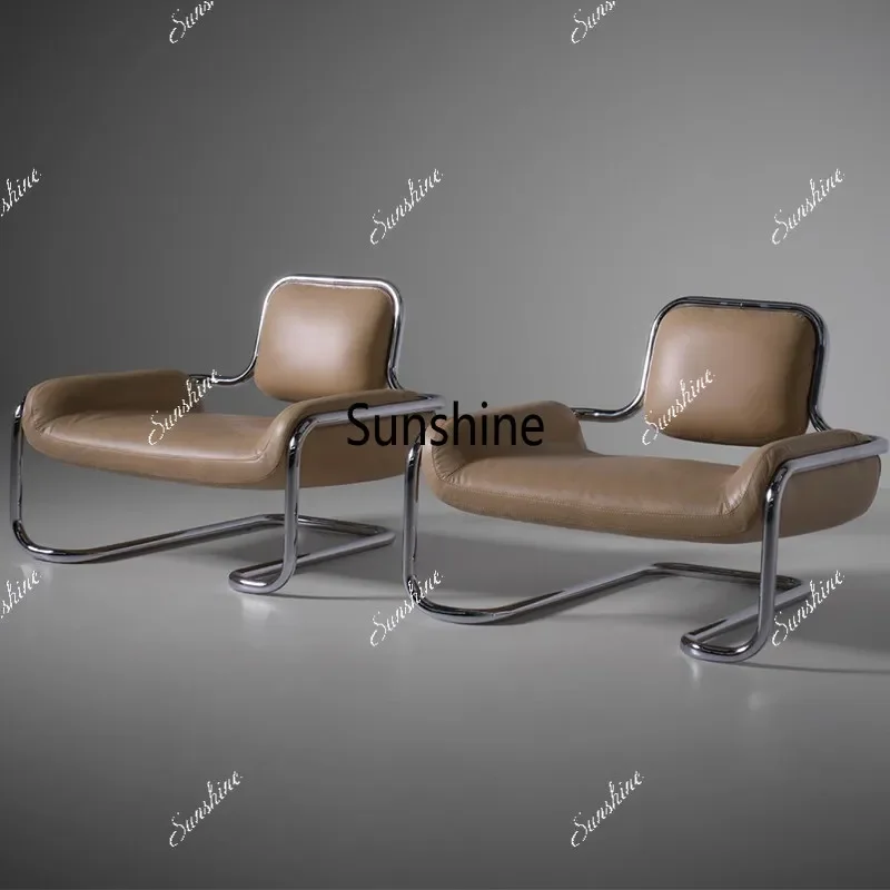 Nordic hardware leather bending chair simple living room balcony back chair
Nordic hardware leather bending chair simple living room balcony back chair