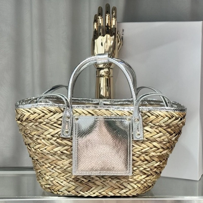 2026 New Women Hand Woven Straw Bag Large Capacity Versatile Casual Tote Handbag Summer Beach Vacation Shoulder Shopping Bag
2026 New Women Hand Woven Straw Bag Large Capacity Versatile Casual Tote Handbag Summer Beach Vacation Shoulder Shopping Bag