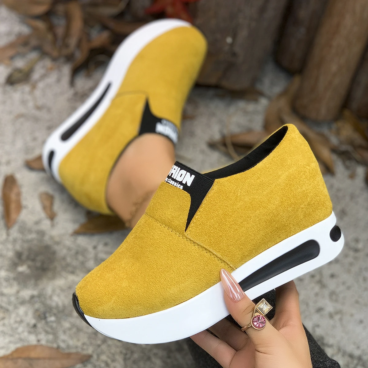 Women Shoes High Quality Suede Casual Shoes Height Increasing Platform Shoe Fashion Wedges Sneaker Classic Slip on Women Loafers
Women Shoes High Quality Suede Casual Shoes Height Increasing Platform Shoe Fashion Wedges Sneaker Classic Slip on Women Loafers