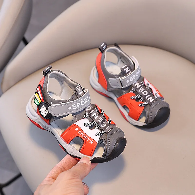 Summer Boys Sandals Black Red Hollow Out Breathable Boys Girls Sneakers Gray Blue Soft Non-slip Kids Sports Sandals Boys Shoes
Summer Boys Sandals Black Red Hollow Out Breathable Boys Girls Sneakers Gray Blue Soft Non-slip Kids Sports Sandals Boys Shoes