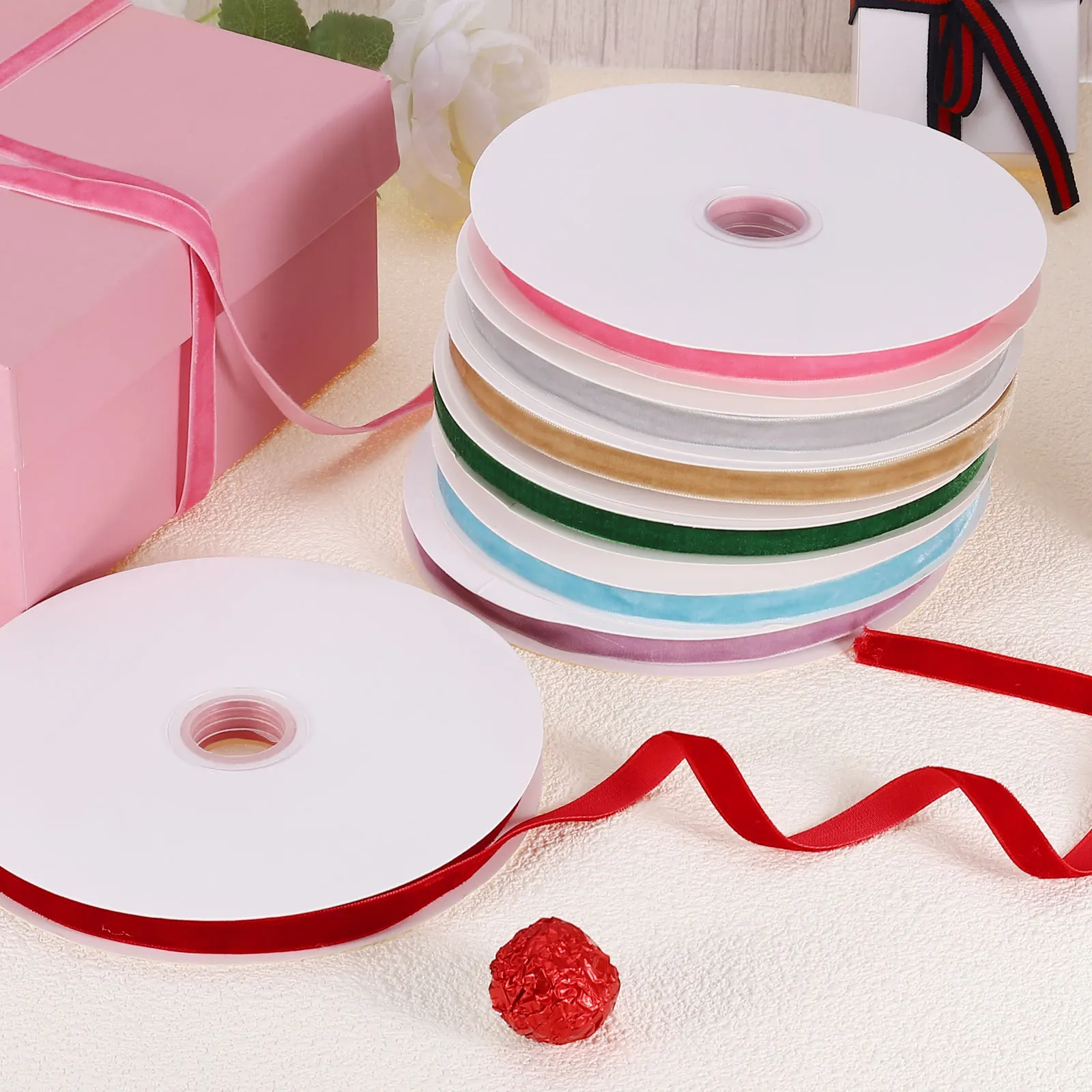 10mm Velvet Ribbon Christmas Lace Ribbons Wholesale Gift Wrapping Decoration Handmade Holiday Party Decoration (20Yard/roll)
10mm Velvet Ribbon Christmas Lace Ribbons Wholesale Gift Wrapping Decoration Handmade Holiday Party Decoration (20Yard/roll)