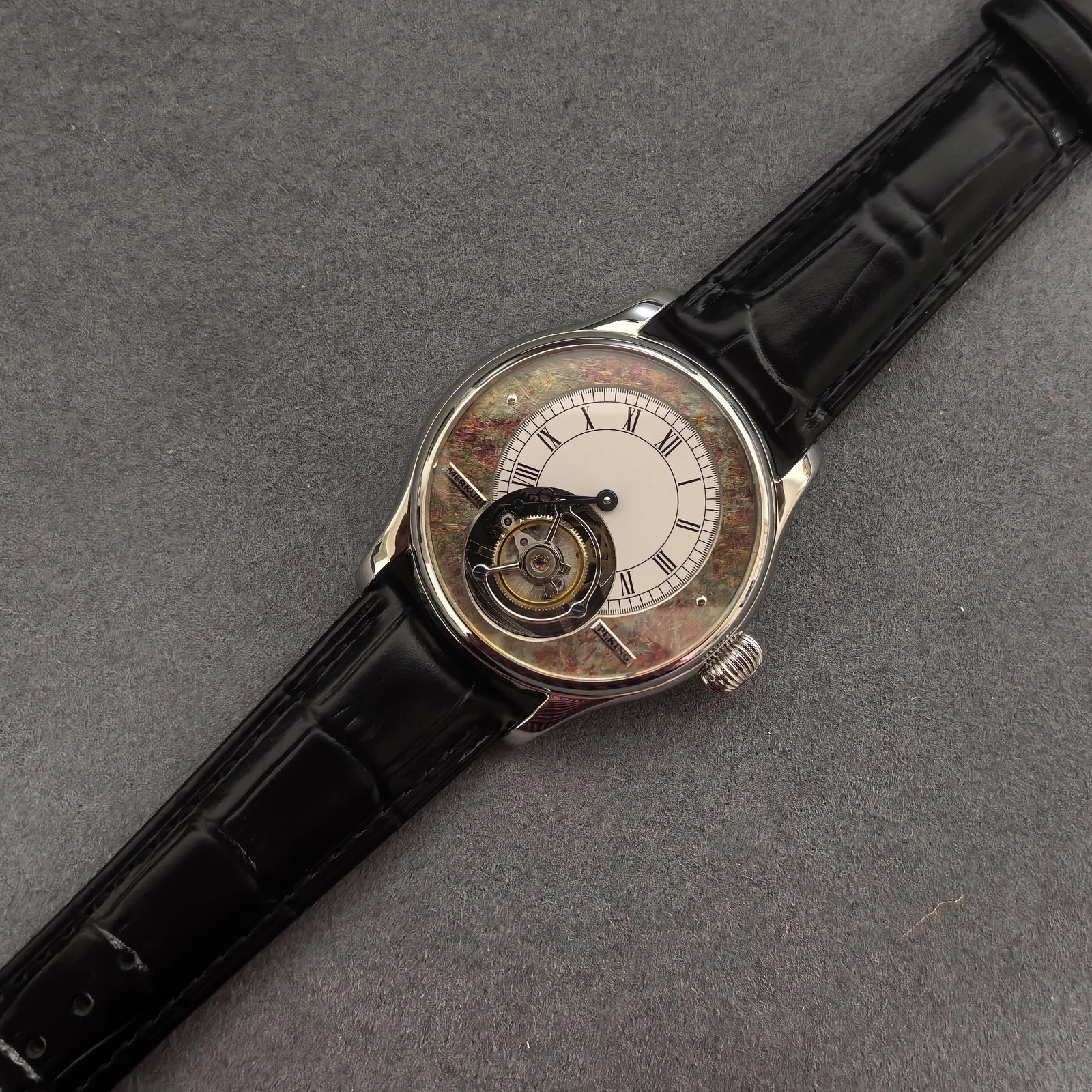 Jacques Genry Men Tourbillon Watch 42mm Manual Winding Mechanical Wristwatch Sapphire Mirror Crystal Stone Dial
Jacques Genry Men Tourbillon Watch 42mm Manual Winding Mechanical Wristwatch Sapphire Mirror Crystal Stone Dial