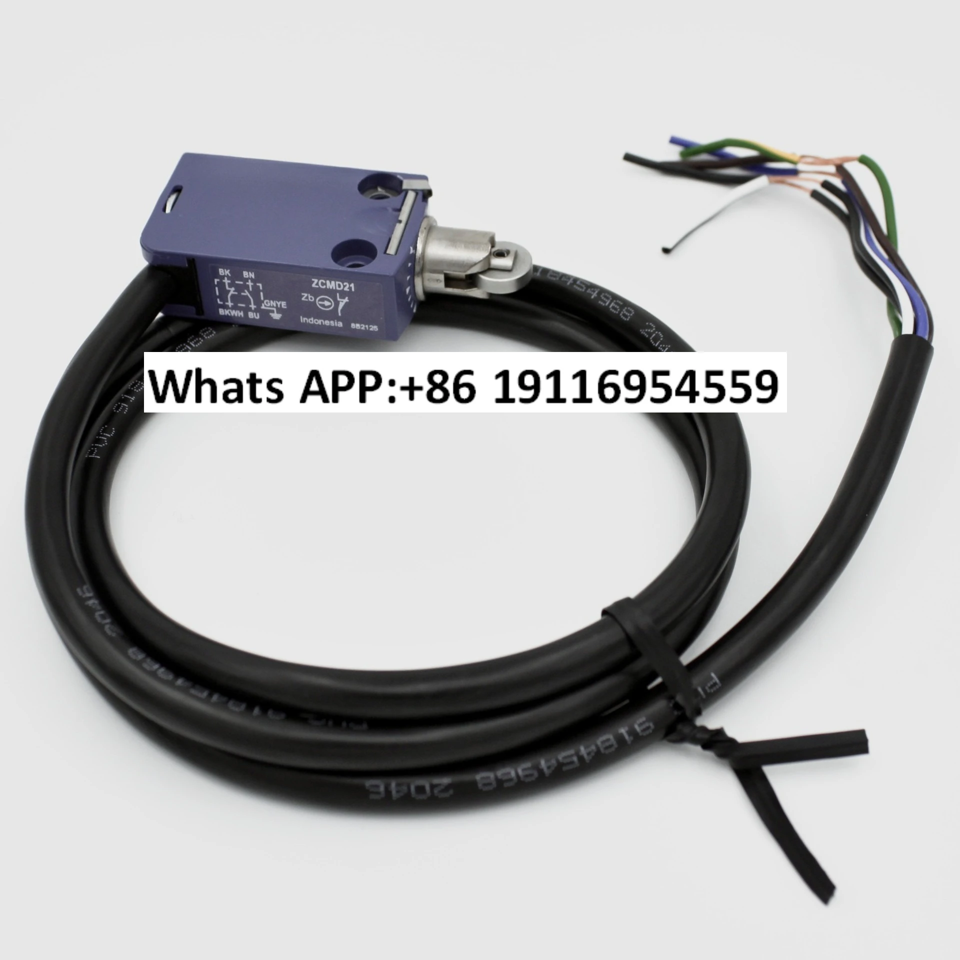 Дорожный переключатель XCMD2102L1 ZCMD21 IEC/EN60947-5-1 Роликовый самосброс
Дорожный переключатель XCMD2102L1 ZCMD21 IEC/EN60947-5-1 Роликовый самосброс