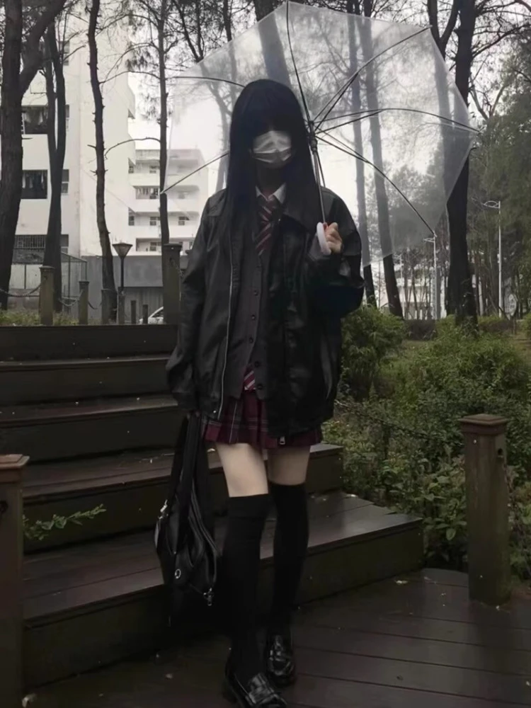 Новинка! Женская свободная куртка-косуха из искусственной кожи в стиле ретро, утепленная, с длинными рукавами, на молнии, для осеннего сезона, в уличном стиле.
Новинка! Женская свободная куртка-косуха из искусственной кожи в стиле ретро, утепленная, с длинными рукавами, на молнии, для осеннего сезона, в уличном стиле.