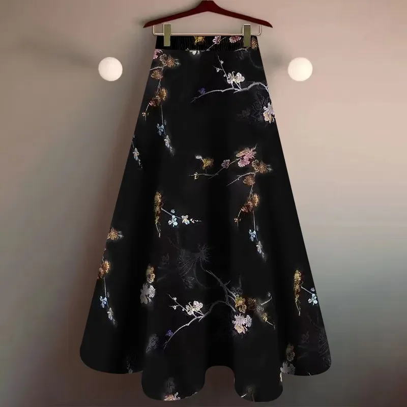 Elegant Floral Printed A Line Skirt With Embroidered Details For Office Wear In Chinese Style
Elegant Floral Printed A Line Skirt With Embroidered Details For Office Wear In Chinese Style