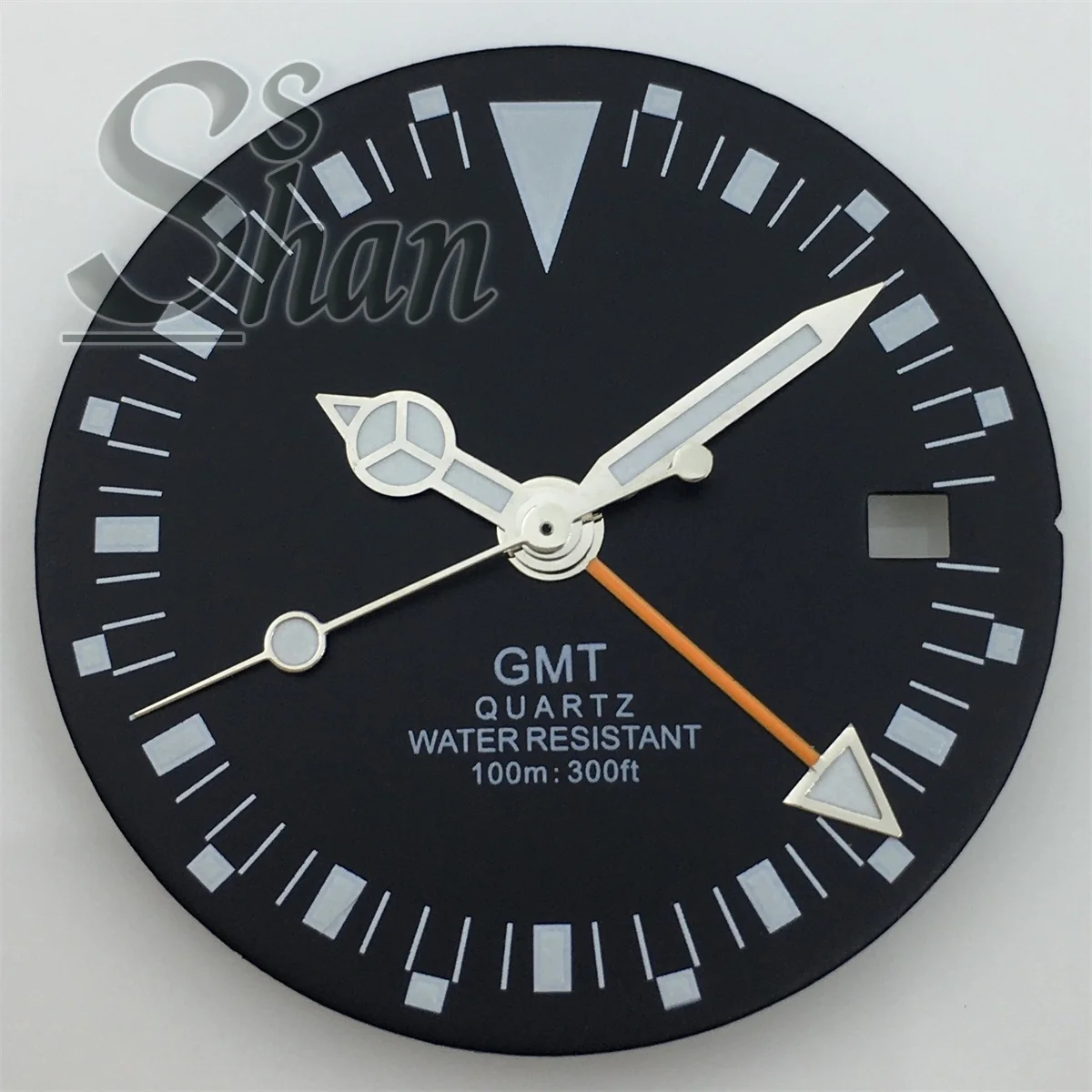 29mm 515 quartz dial paired with green luminescent RONDA 515/RONDA 515-24H GMT quartz movement black dial 
29mm 515 quartz dial paired with green luminescent RONDA 515/RONDA 515-24H GMT quartz movement black dial