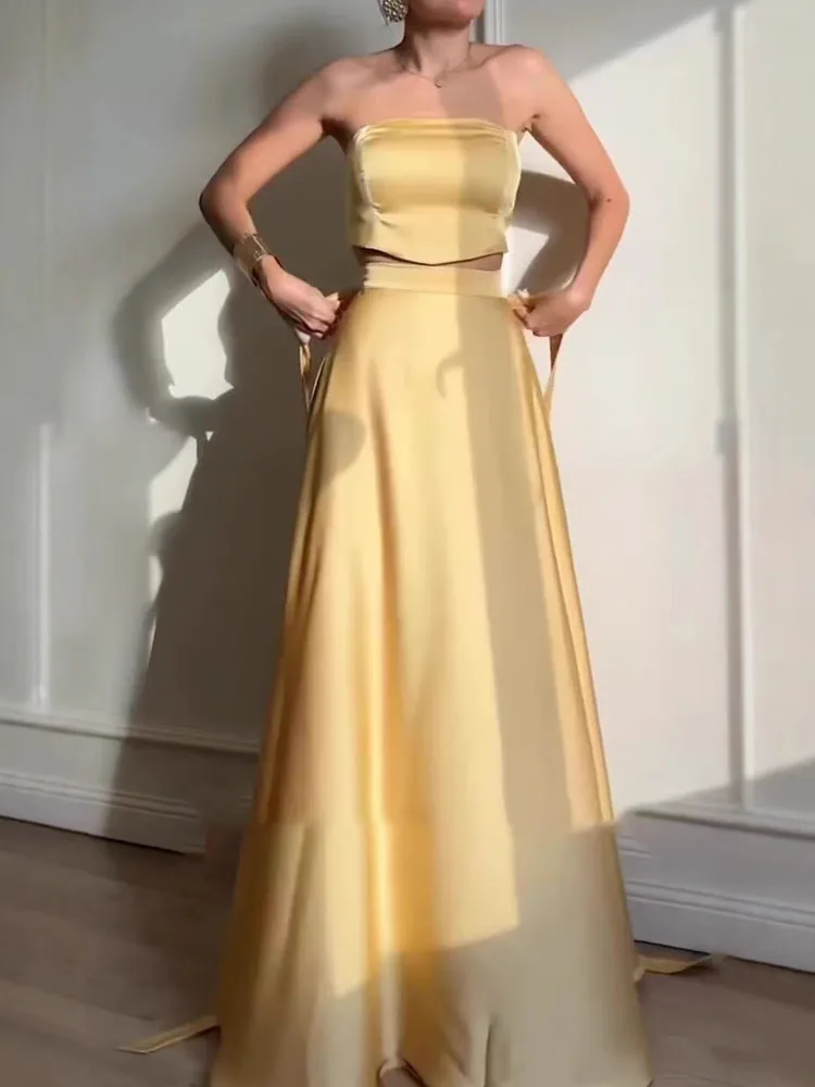 Сексуальные костюмы без бретелек без рукавов с полуюбкой, женские элегантные однотонные наряды с высокой талией, модные темпераментные облегающие комплекты из 2 предметов
Сексуальные костюмы без бретелек без рукавов с полуюбкой, женские элегантные однотонные наряды с высокой талией, модные темпераментные облегающие комплекты из 2 предметов