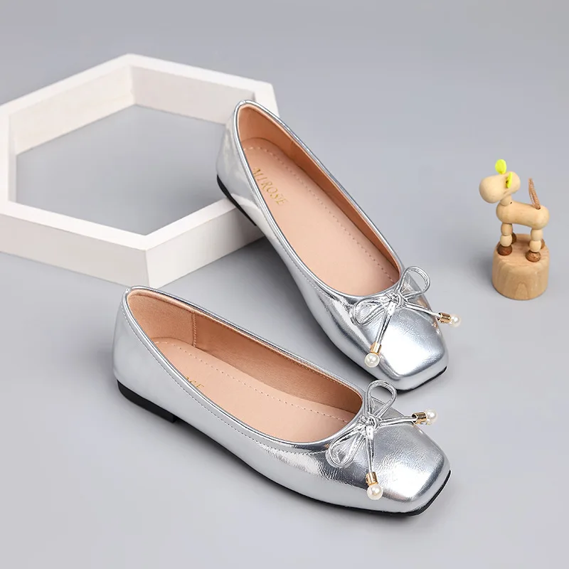 2026 Women's Shoes Exquisite Patent Leather Casual Shoes for Woman French Style Shallow Flat Shoe Designer Shoes Zapatos Mujer
2026 Women's Shoes Exquisite Patent Leather Casual Shoes for Woman French Style Shallow Flat Shoe Designer Shoes Zapatos Mujer