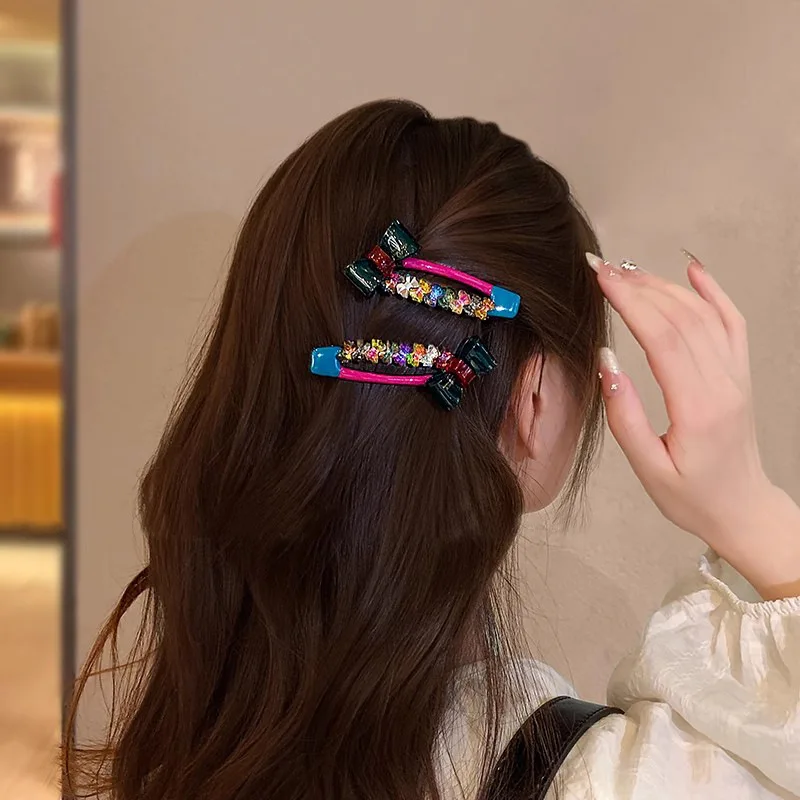 Красочная заколка для волос со стразами и бантом для женщин и девочек, универсальная блестящая заколка для челки в корейском стиле, заколка для волос в виде утконоса
Красочная заколка для волос со стразами и бантом для женщин и девочек, универсальная блестящая заколка для челки в корейском стиле, заколка для волос в виде утконоса