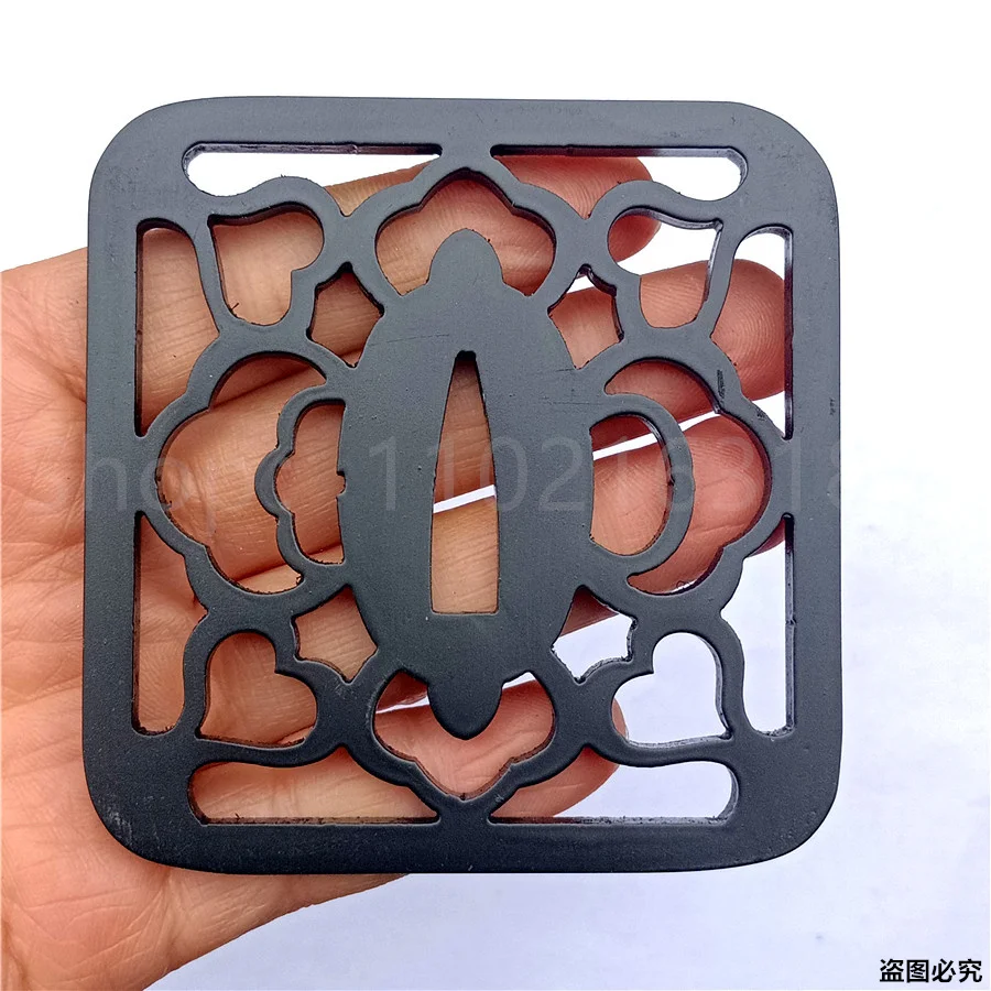 Japanese Katana Parts Steel Iron Material Tsuba Handguard Guard For Real Japan Samurai Sword Fittings New
Japanese Katana Parts Steel Iron Material Tsuba Handguard Guard For Real Japan Samurai Sword Fittings New