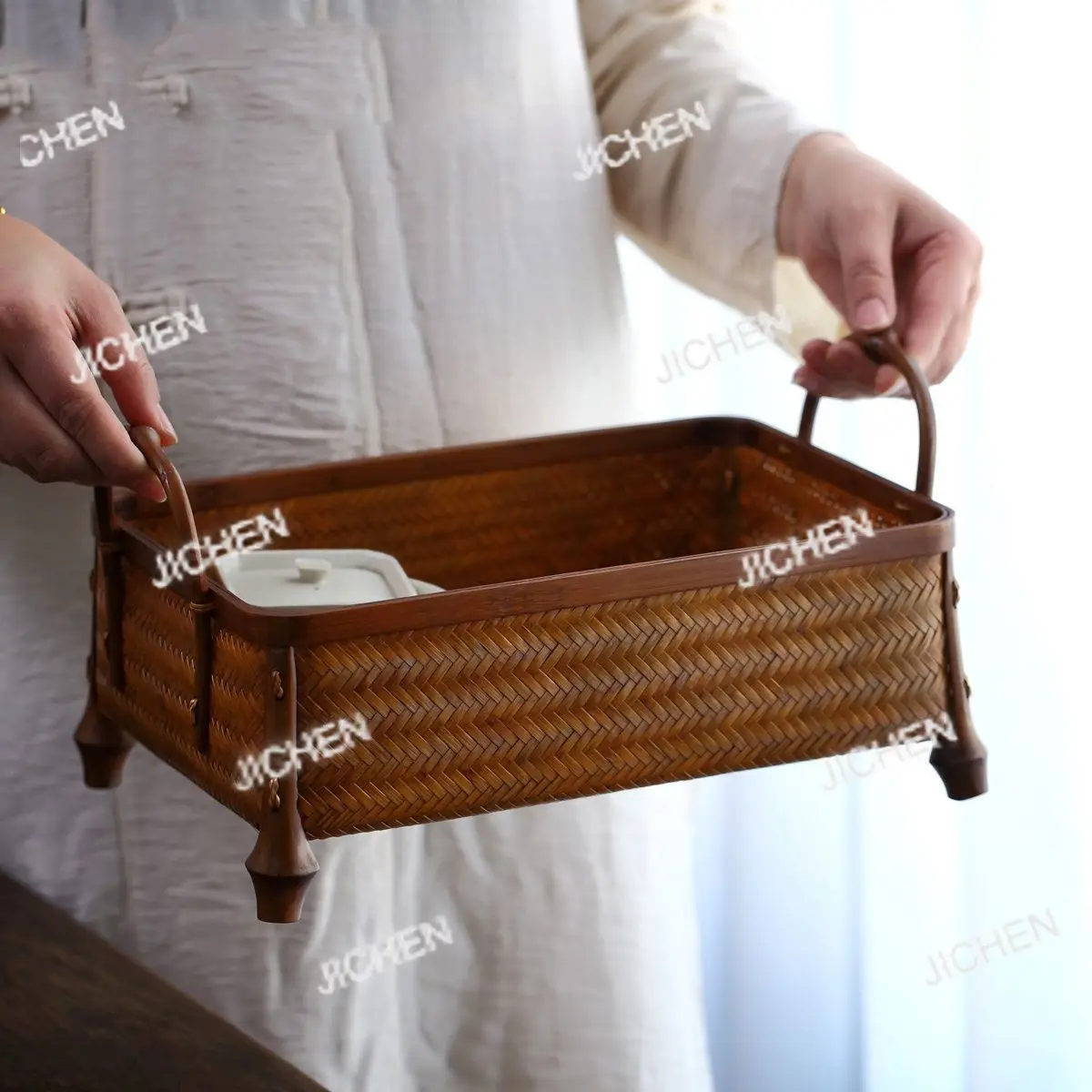 Большой лаковый чайный сервиз, настольный ящик для хранения, бамбуковая корзина в стиле ретро, настольная тарелка с фруктами для чайной комнаты
Большой лаковый чайный сервиз, настольный ящик для хранения, бамбуковая корзина в стиле ретро, настольная тарелка с фруктами для чайной комнаты