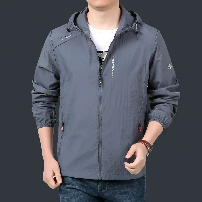 Hooded Sun Protection Suit for Middle-aged Men, New Summer Outdoor Casual Fishing Clothes, Thin Top for Dad 
Hooded Sun Protection Suit for Middle-aged Men, New Summer Outdoor Casual Fishing Clothes, Thin Top for Dad