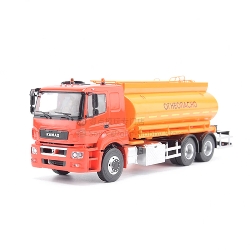 1:43 Scale Diecast Alloy Kamaz ATZ-16 Transport Truck Toys Cars Model 103724 Classics Adult Souvenir Gifts Static Display
1:43 Scale Diecast Alloy Kamaz ATZ-16 Transport Truck Toys Cars Model 103724 Classics Adult Souvenir Gifts Static Display