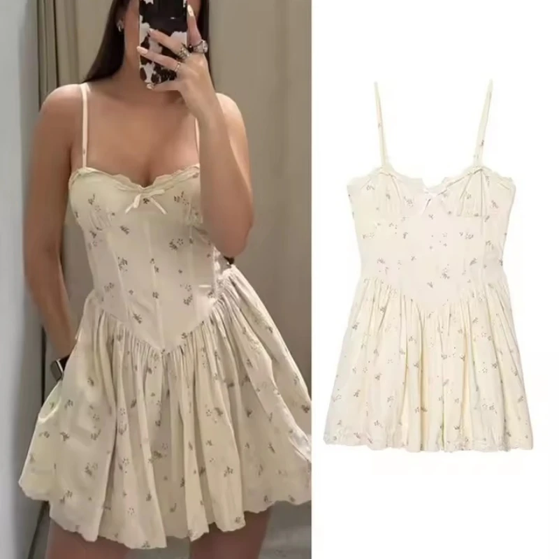 ZBZA Women's Floral Print Mini Suspender Dress Bow Spaghetti Strap Backless Mid-waist Pleated Zipper A-line Dress Summer New Top
ZBZA Women's Floral Print Mini Suspender Dress Bow Spaghetti Strap Backless Mid-waist Pleated Zipper A-line Dress Summer New Top