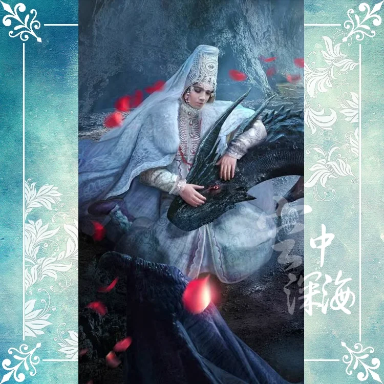 Он-дракон, дракон, русская драма, кирия поэзхаева, белое свадебное платье, тяжелая работа, костюм, тиара из волос
Он-дракон, дракон, русская драма, кирия поэзхаева, белое свадебное платье, тяжелая работа, костюм, тиара из волос