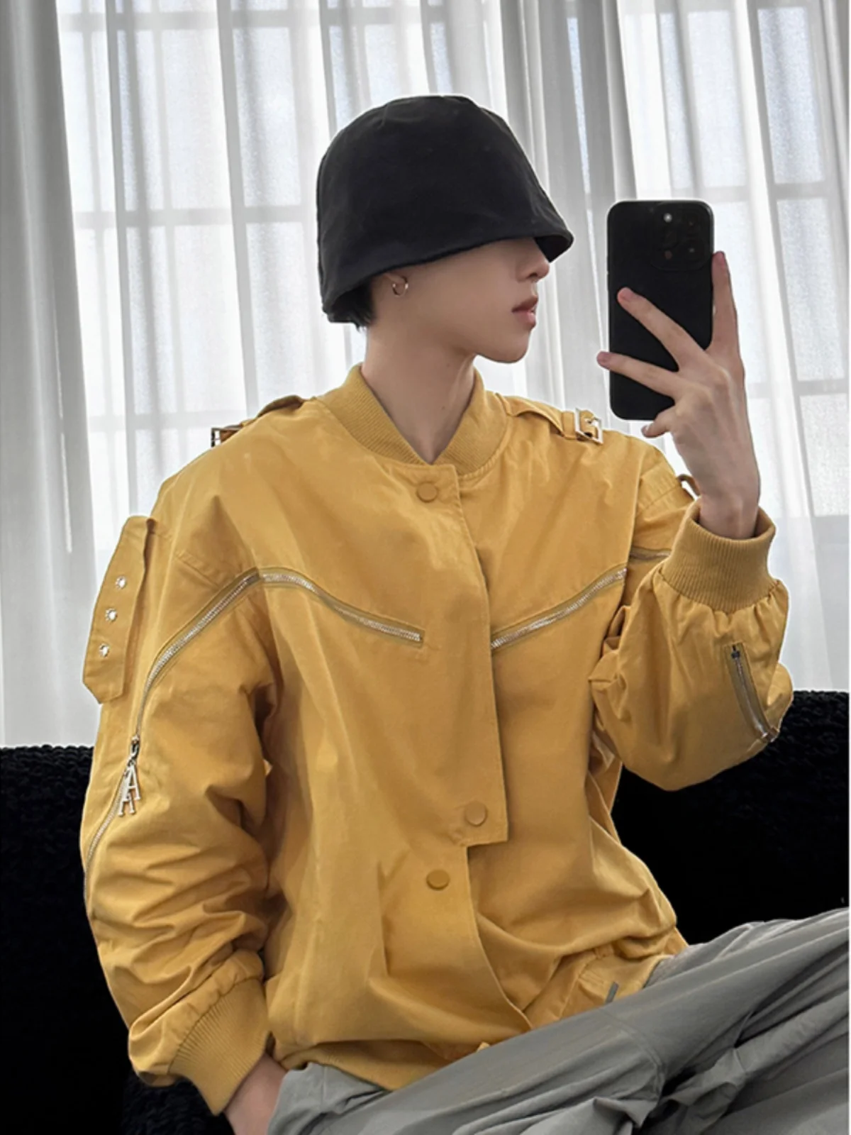 Yellow Waterproof Spring Autumn Men's Jacket Zipper Design American Functional Style Baseball Coat Windproof Loose Fit Jacket
Yellow Waterproof Spring Autumn Men's Jacket Zipper Design American Functional Style Baseball Coat Windproof Loose Fit Jacket