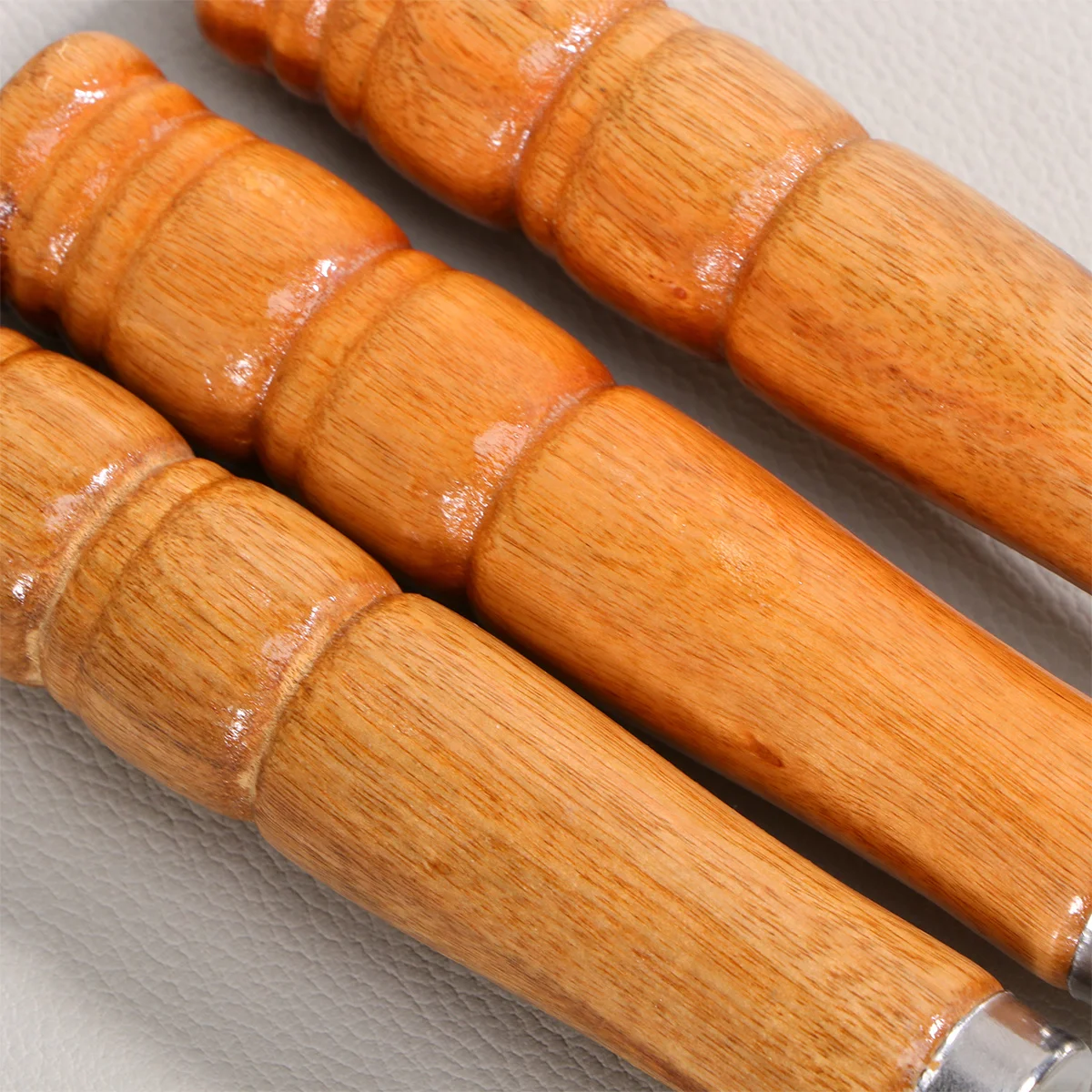 3Pcs Stainless Steel Barbecue Skewers Double Prong Roasting Forks Outdoor Bbq Camping Picnic Grill Tools Wooden Handle
3Pcs Stainless Steel Barbecue Skewers Double Prong Roasting Forks Outdoor Bbq Camping Picnic Grill Tools Wooden Handle