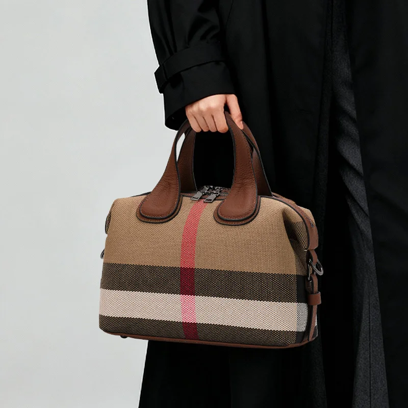 Women's Tote Bag, Canvas with Leather Trim, Large Capacity, Ladies' Shoulder Bag, Women's Handbag, Commute Bag, Pillow Bag
Women's Tote Bag, Canvas with Leather Trim, Large Capacity, Ladies' Shoulder Bag, Women's Handbag, Commute Bag, Pillow Bag