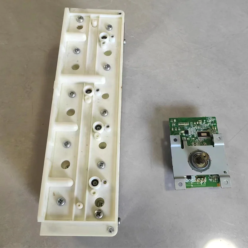 Original Hi-tachi Spare Parts Hi-tachi PB Pump with Motor for Hitachi PB PX PXR RX2 Cij Inkjet Printer
Original Hi-tachi Spare Parts Hi-tachi PB Pump with Motor for Hitachi PB PX PXR RX2 Cij Inkjet Printer