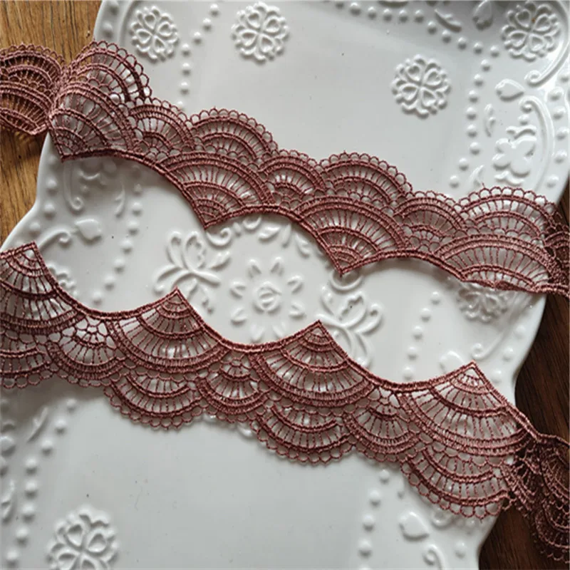 15Yards 4cm Wide Shiny Brown Flower Venise Diy Venice Lace Clothing Accessories Of Various Garment,Bra.Underwear
15Yards 4cm Wide Shiny Brown Flower Venise Diy Venice Lace Clothing Accessories Of Various Garment,Bra.Underwear
