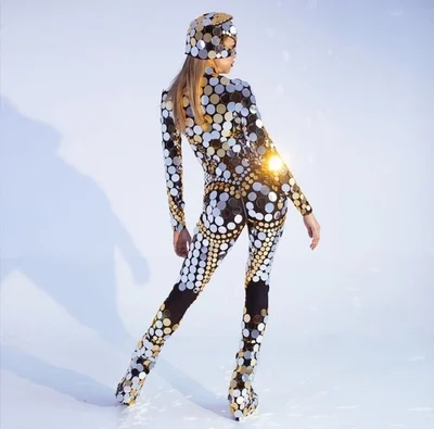 commercial performance stage dance wear Bar performance costume gogo mirror costume party girl clothing
commercial performance stage dance wear Bar performance costume gogo mirror costume party girl clothing