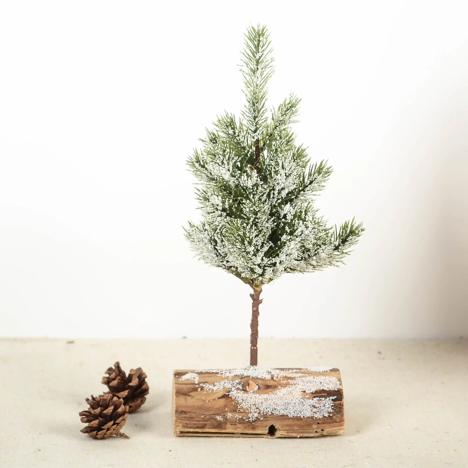 Christmas Tree Decoration Fake Trees Tabletop Landscape Frosted Artificial Xmas Plastic Desktop Decorations
Christmas Tree Decoration Fake Trees Tabletop Landscape Frosted Artificial Xmas Plastic Desktop Decorations