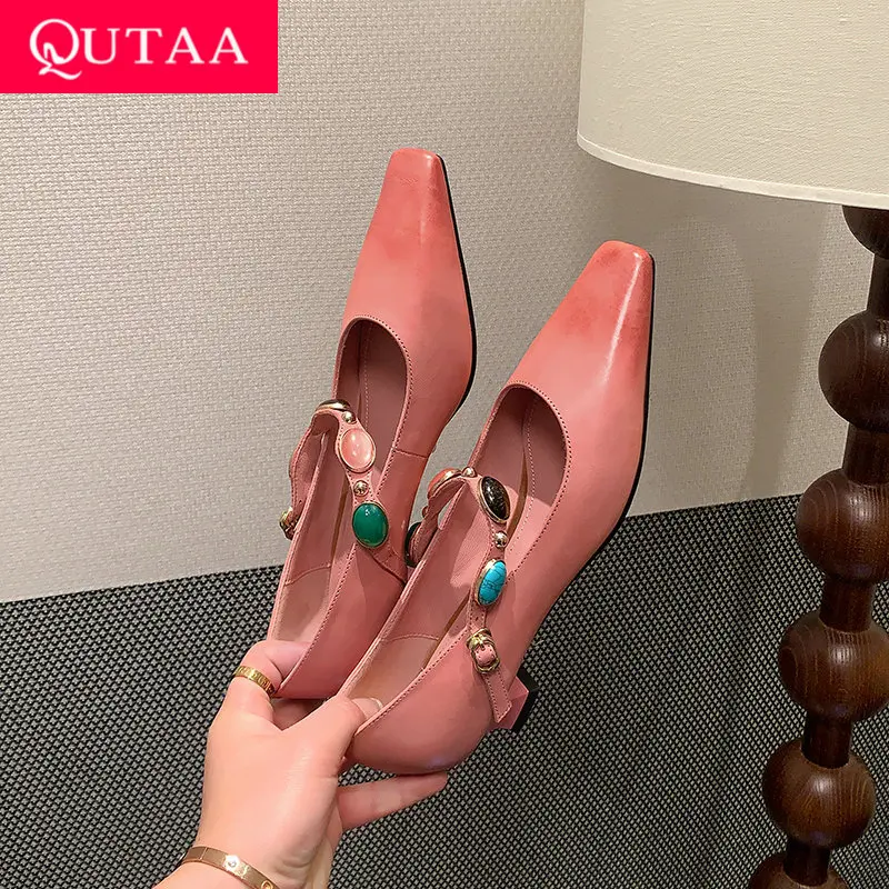 QUTAA 2025 Fashion Women Pumps Shoes High Heels Sexy Genuine Leather Casual Sexy Pointed Toe Mary Jane Shoes Party Woman 34-43
QUTAA 2025 Fashion Women Pumps Shoes High Heels Sexy Genuine Leather Casual Sexy Pointed Toe Mary Jane Shoes Party Woman 34-43