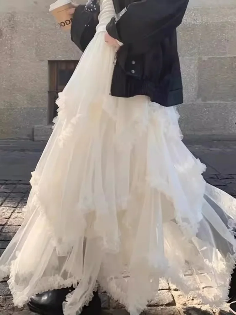 White Fungus Edge Spliced Mesh Skirt For 2026 Spring Design, Irregular And Fluffy A-Line Cake Skirt Women Long Saias j362
White Fungus Edge Spliced Mesh Skirt For 2026 Spring Design, Irregular And Fluffy A-Line Cake Skirt Women Long Saias j362