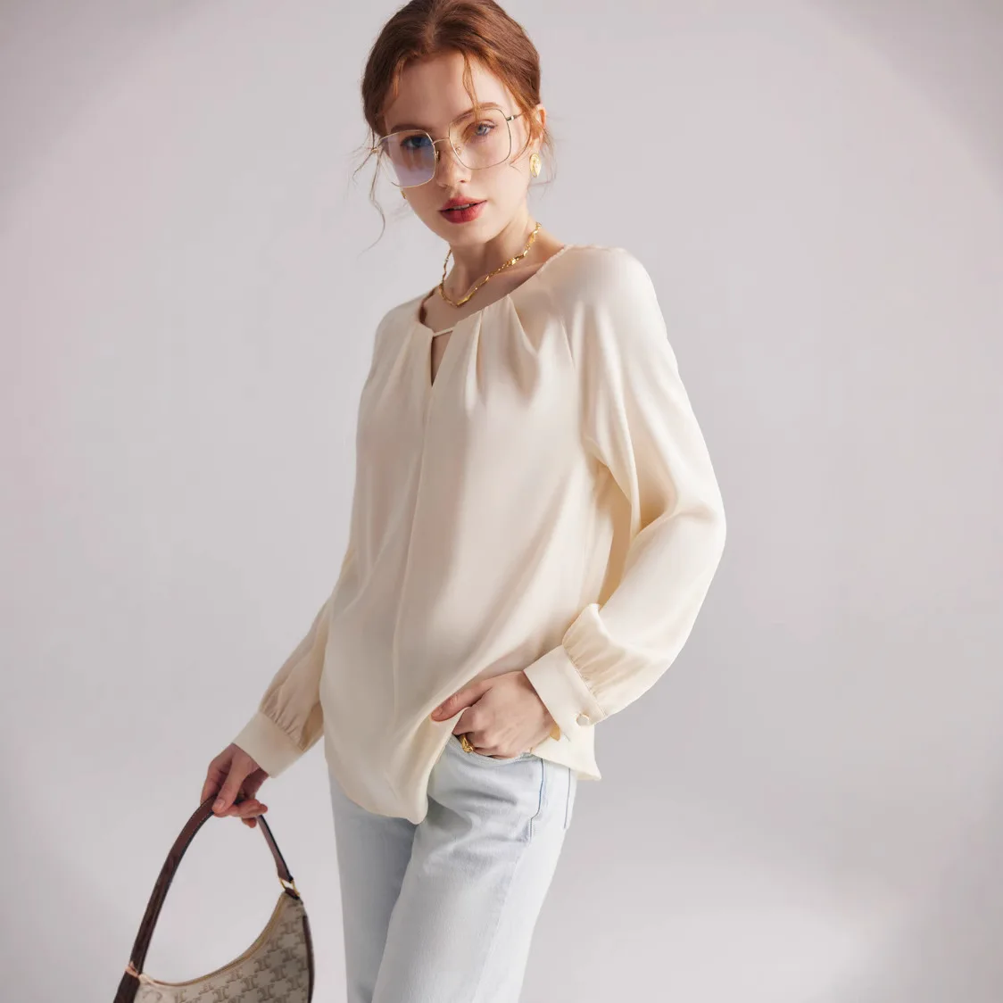 2025 New Spring Summer Women 100% Real Silk Tops Long Sleeve Shirts Office Lady Clothing
2025 New Spring Summer Women 100% Real Silk Tops Long Sleeve Shirts Office Lady Clothing