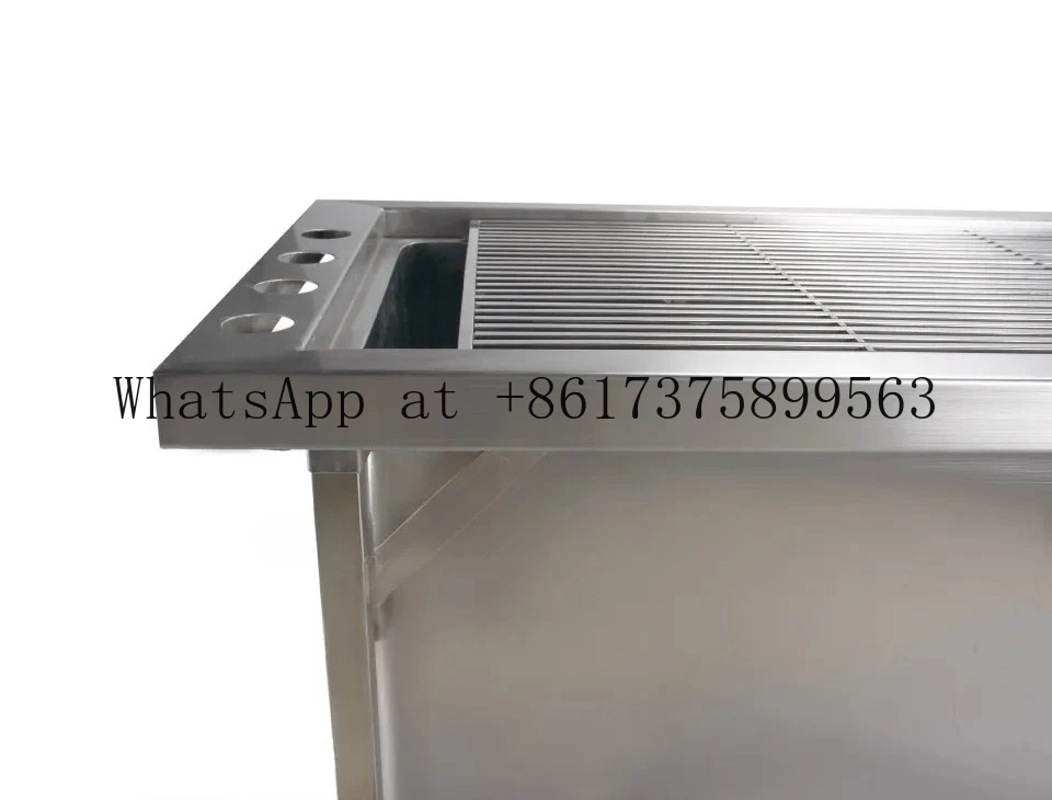 TT-202 Foldable Veterinary Dent al & Prep Tub for Clinic
TT-202 Foldable Veterinary Dent al & Prep Tub for Clinic