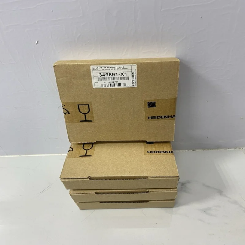 AK LIDA 47 G8 RN 93S15 21 ID Nr: 349891-X1 New Original Ready Warehouse Industrial Automation PLC Programming Controller
AK LIDA 47 G8 RN 93S15 21 ID Nr: 349891-X1 New Original Ready Warehouse Industrial Automation PLC Programming Controller