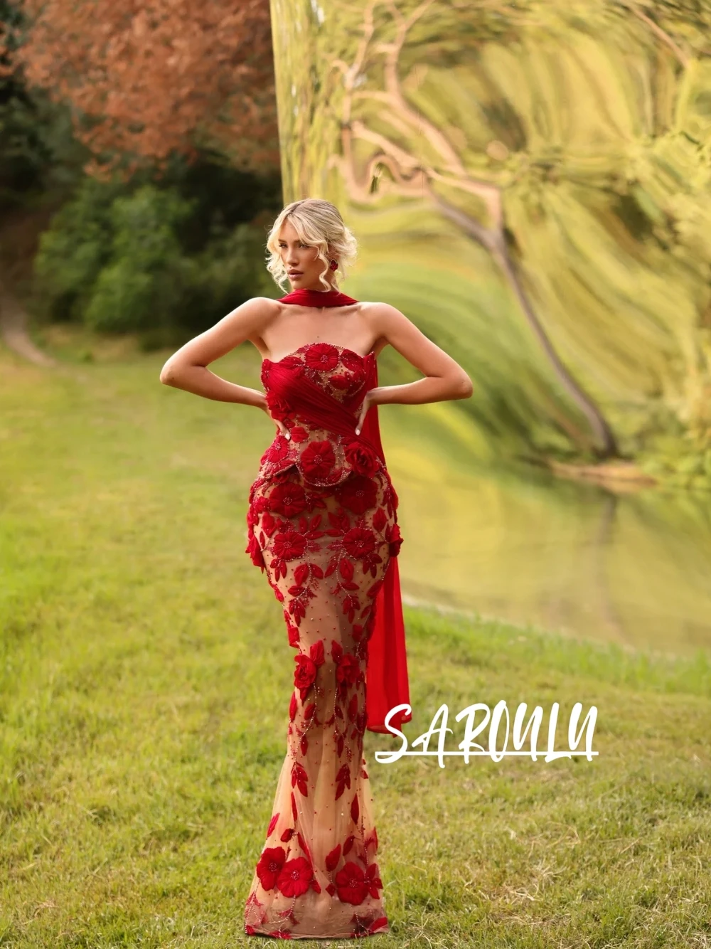 Glamorous Red Flowers Strapless Evening Dress Chic Corset Bodycon Beaded Prom Gown With Scarf Customized For Women Banquet Wear
Glamorous Red Flowers Strapless Evening Dress Chic Corset Bodycon Beaded Prom Gown With Scarf Customized For Women Banquet Wear