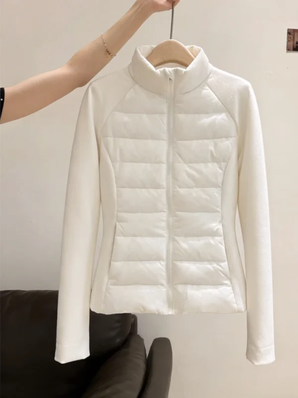 Легкая женская куртка-пуховик Bla для ранней весны 2026 года, приталенная, теплая, с внутренней подкладкой, размер S, верхняя одежда
Легкая женская куртка-пуховик Bla для ранней весны 2026 года, приталенная, теплая, с внутренней подкладкой, размер S, верхняя одежда