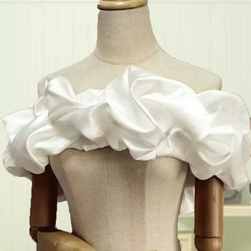 2025 hot sale Bridal One-shoulder Satin Shawl Covering Side Breasts Strappy Shawl Lady Dinner Party Dress Scarf Wedding Dresses
2025 hot sale Bridal One-shoulder Satin Shawl Covering Side Breasts Strappy Shawl Lady Dinner Party Dress Scarf Wedding Dresses