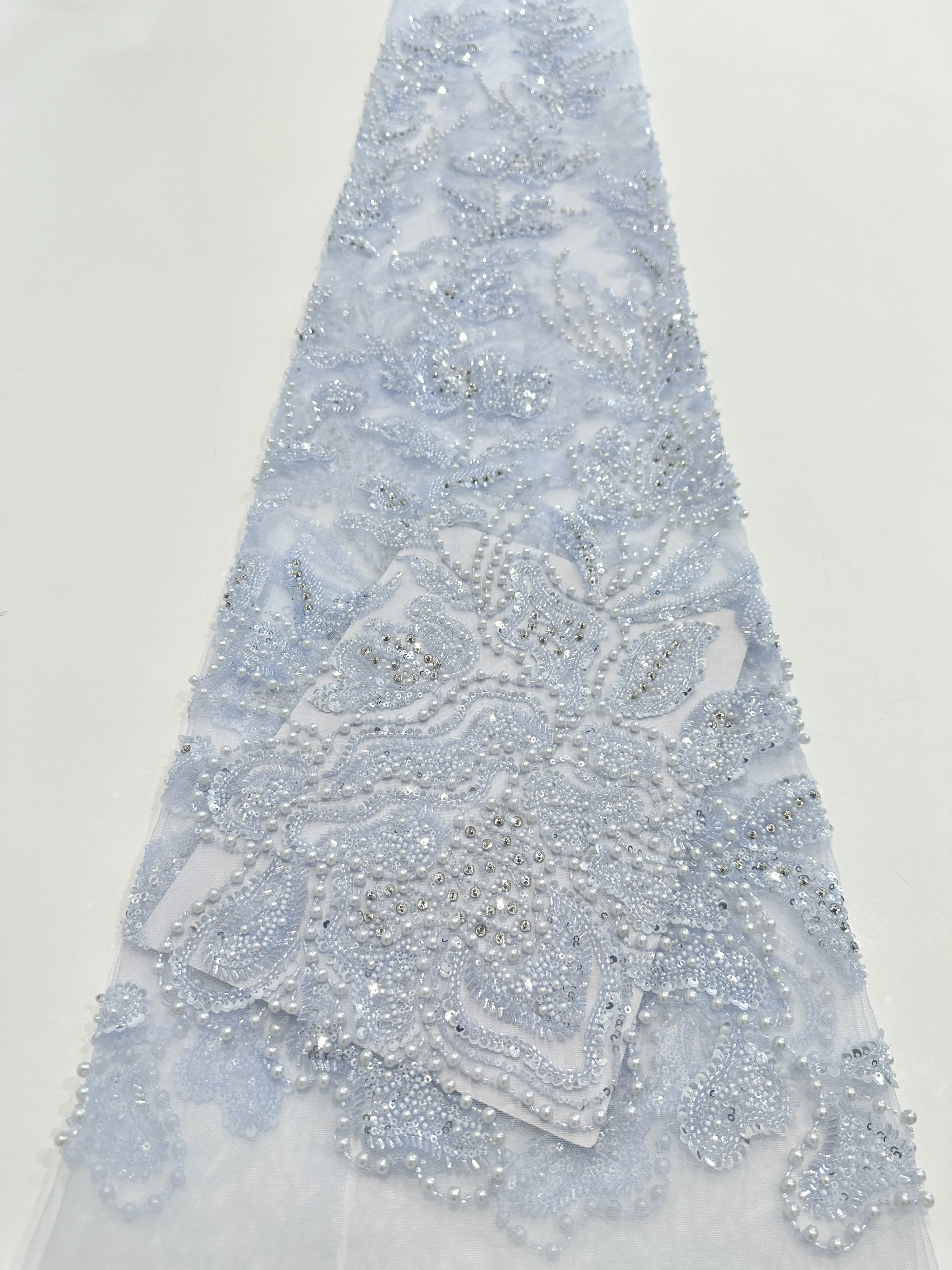 Bule African Sequins Pearls Lace Fabric 2025 High Quality French Heavy Beaded Tulle Lace Fabric Nigeria For Bridal Party Dress
Bule African Sequins Pearls Lace Fabric 2025 High Quality French Heavy Beaded Tulle Lace Fabric Nigeria For Bridal Party Dress