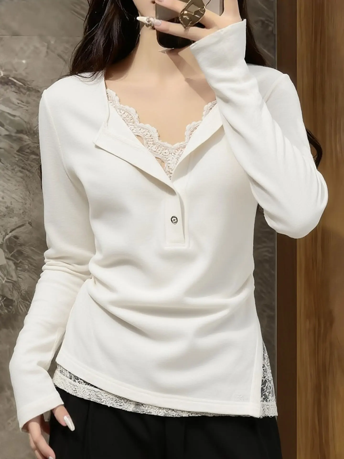 Ele Lace Splice Long Sve T-irt Slim Fit Base irt Korean Sle Commute Spring Faion Top Ladies Premium Design Sense
Ele Lace Splice Long Sve T-irt Slim Fit Base irt Korean Sle Commute Spring Faion Top Ladies Premium Design Sense