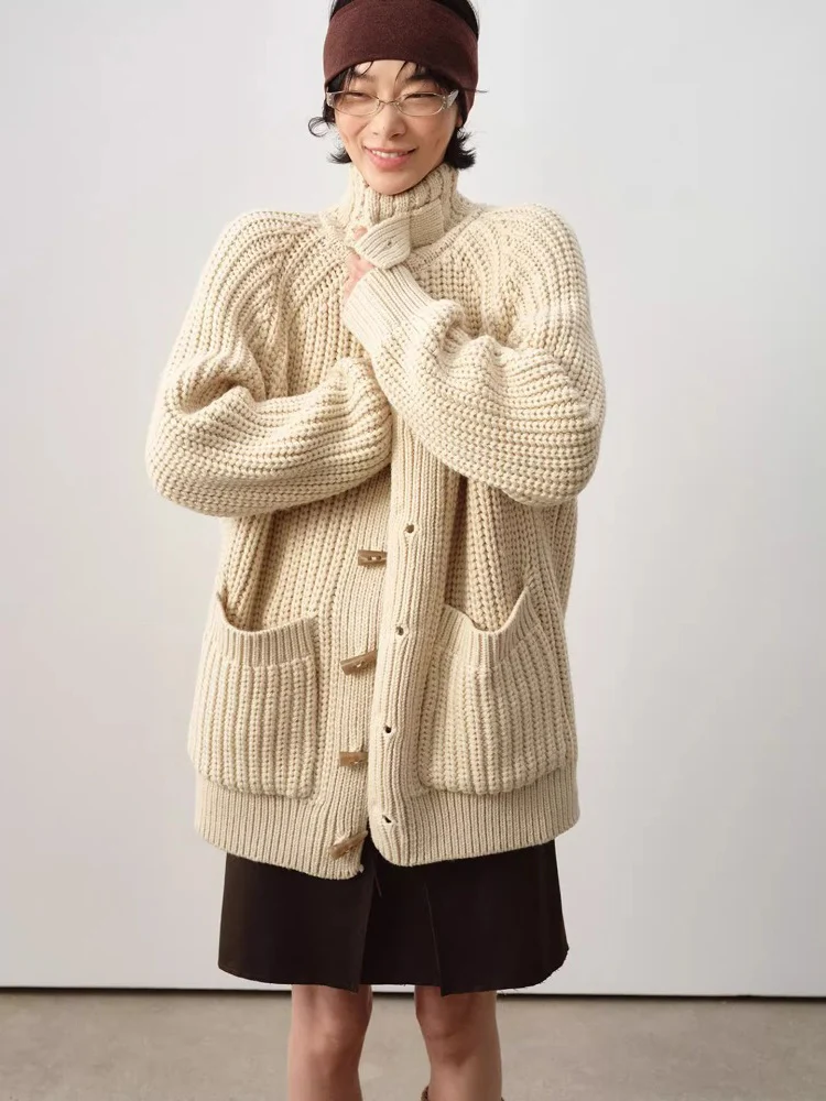 Autumn Winter Thickened Knitted Sweater Coat Women's New Style Medium Length Lazy Open Cardigan Top Outerwear Horn Button
Autumn Winter Thickened Knitted Sweater Coat Women's New Style Medium Length Lazy Open Cardigan Top Outerwear Horn Button