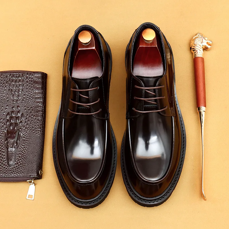 New British Business Formal Derby Genuine Leather Wedding Shoes Men Fashion Casual Thick Sole Breathable Dress Oxford Shoes
New British Business Formal Derby Genuine Leather Wedding Shoes Men Fashion Casual Thick Sole Breathable Dress Oxford Shoes