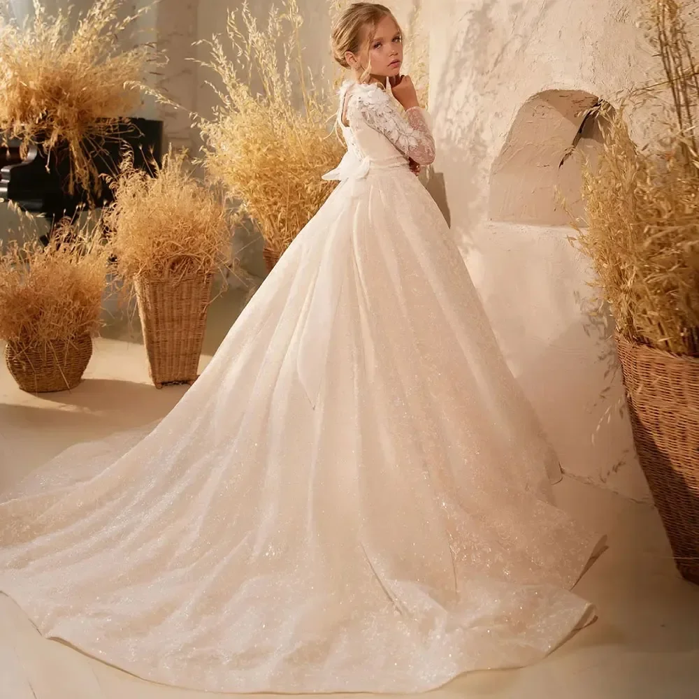 Luxury Flower Girl Dress Sparkling Lace Appliques Long Sleeves A-Line Floor Length Dresses For Wedding First Communion Ball Gown
Luxury Flower Girl Dress Sparkling Lace Appliques Long Sleeves A-Line Floor Length Dresses For Wedding First Communion Ball Gown