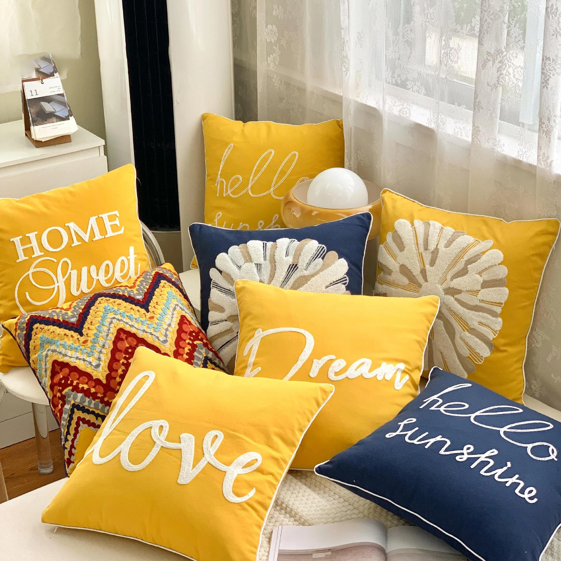 Throw Pillows Sun Flowers Embroidery Turquoise Cushion Cover 45x45cm SnowFloral Pillow Cover Yellow Decoration Cushion for Sofa
Throw Pillows Sun Flowers Embroidery Turquoise Cushion Cover 45x45cm SnowFloral Pillow Cover Yellow Decoration Cushion for Sofa