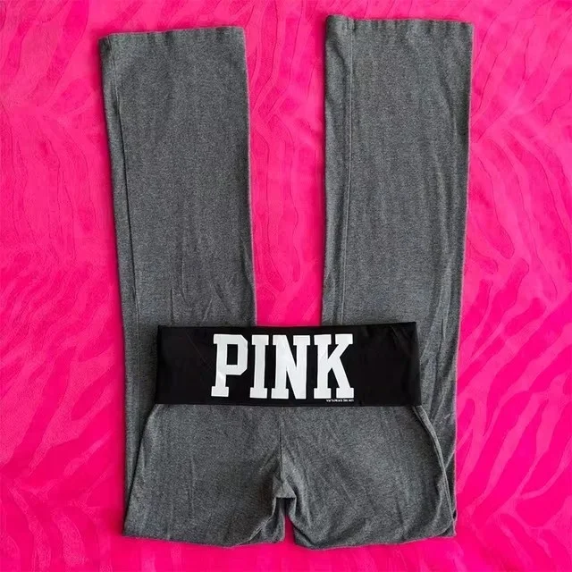 Американские повседневные брюки с высокой талией и широкими штанинами, эластичный пояс, модные универсальные спортивные брюки, длинные брюки с принтом
Американские повседневные брюки с высокой талией и широкими штанинами, эластичный пояс, модные универсальные спортивные брюки, длинные брюки с принтом