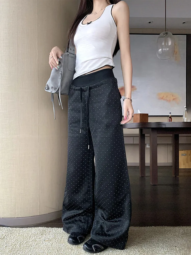 MosesQueen High Waist Wide Leg Black Polka Dot Casual Sports Pants Loose Drapey Comfortable Women's Fashion Korean Style
MosesQueen High Waist Wide Leg Black Polka Dot Casual Sports Pants Loose Drapey Comfortable Women's Fashion Korean Style