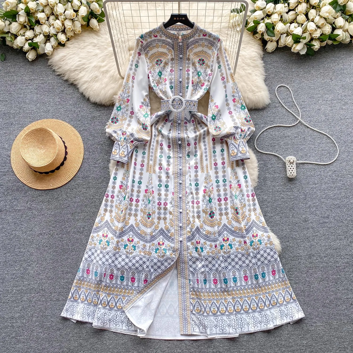 2024 New Spring Summer Flower Print Women Palce Style Stand Collar Single Breasted Belt Lantern Sleeve Holiday Beach Boho Dresse
2024 New Spring Summer Flower Print Women Palce Style Stand Collar Single Breasted Belt Lantern Sleeve Holiday Beach Boho Dresse