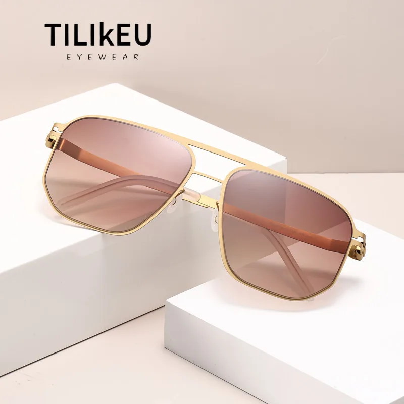 New Classic German Screwless Premium Double Bridge Large Frame Men's Outdoor Fishing Casual UV400 UV Protective Sunglasses
New Classic German Screwless Premium Double Bridge Large Frame Men's Outdoor Fishing Casual UV400 UV Protective Sunglasses