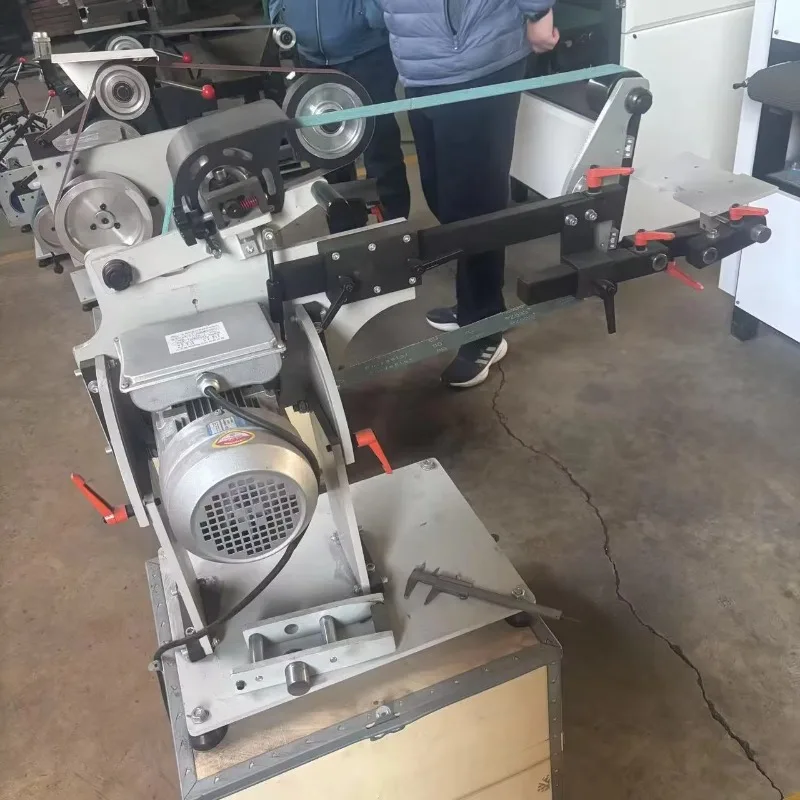Multifunctional tool Plane and circular arc grinders Vertical and horizontal belt sanders
Multifunctional tool Plane and circular arc grinders Vertical and horizontal belt sanders