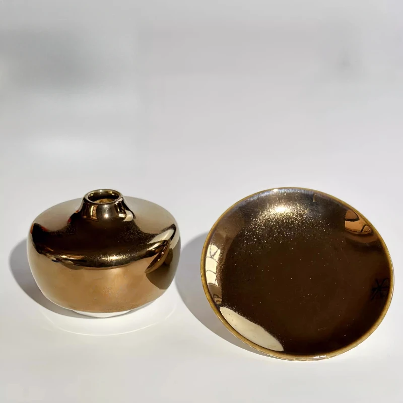 350ml Imitation Gold Metal Glaze Ceramic Potty Color Metal Art Kiln Change Glaze Medium Temperature Electric Kiln Oxidized Glaze
350ml Imitation Gold Metal Glaze Ceramic Potty Color Metal Art Kiln Change Glaze Medium Temperature Electric Kiln Oxidized Glaze