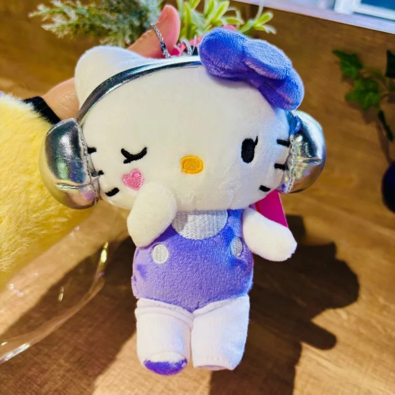 Authentic Japanese Avail Collaboration Sanrio Vintage Series Hellokitty Pendant Headphones Kitty Black Leather Kitty Cute Gifts
Authentic Japanese Avail Collaboration Sanrio Vintage Series Hellokitty Pendant Headphones Kitty Black Leather Kitty Cute Gifts