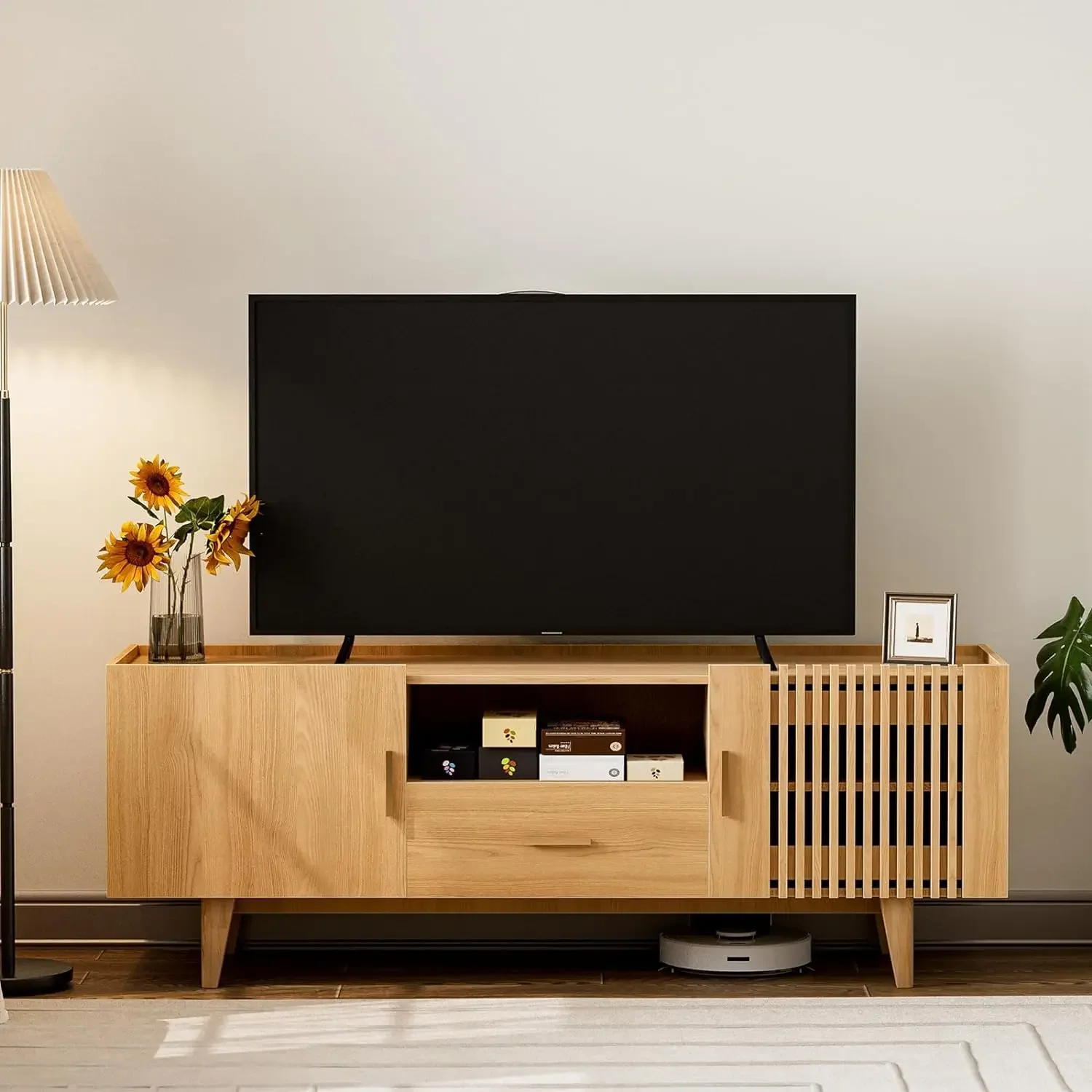 Fluted TV Stand for 75 Inch TV, Modern Stand for Bedroom, Mid Century Media Entertainment Center with Drawer & 2 Cabinet Doors
Fluted TV Stand for 75 Inch TV, Modern Stand for Bedroom, Mid Century Media Entertainment Center with Drawer & 2 Cabinet Doors