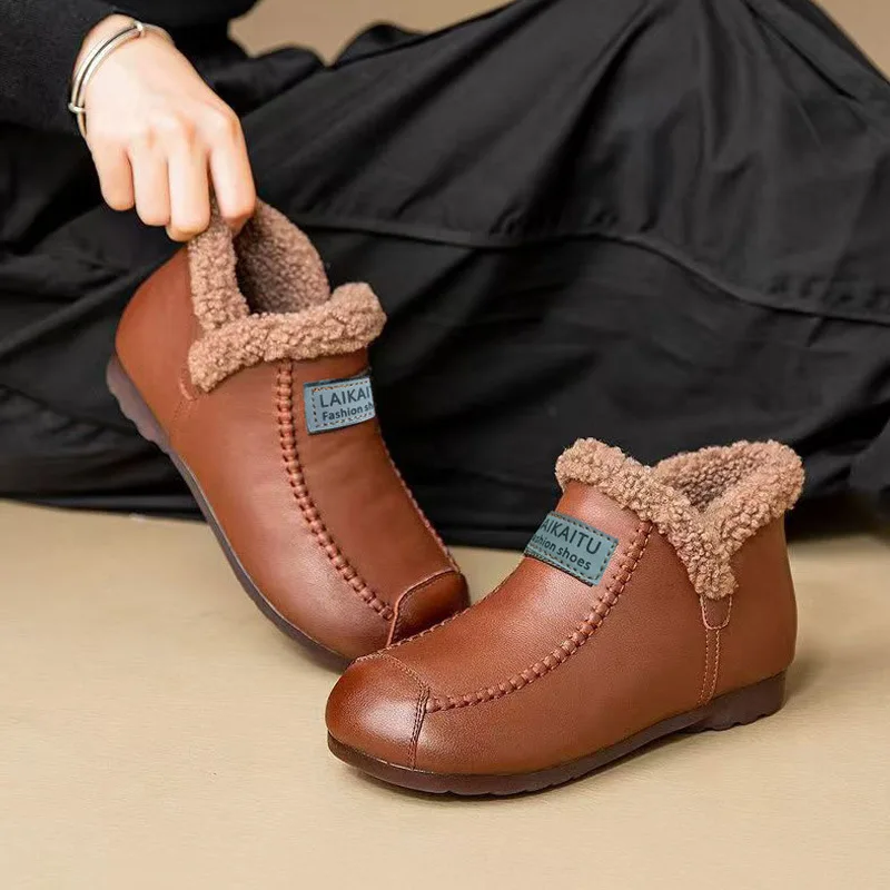 Plush Lined Synthetic Leather Flats 2025 Winter Women's Ultra Soft Sole Anti-Slip Comfort British Classic Shoes
Plush Lined Synthetic Leather Flats 2025 Winter Women's Ultra Soft Sole Anti-Slip Comfort British Classic Shoes